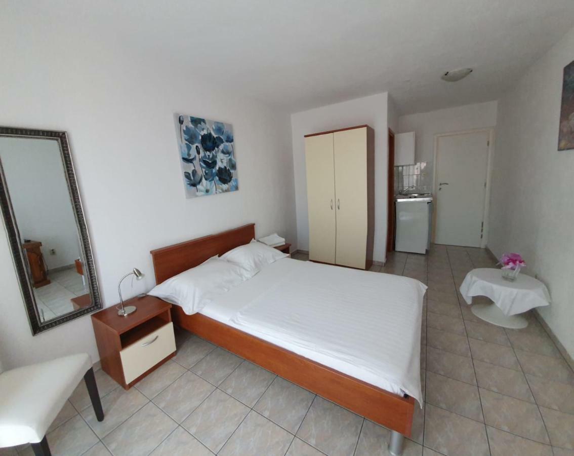 Apartment Miskovic Makarska Exterior foto